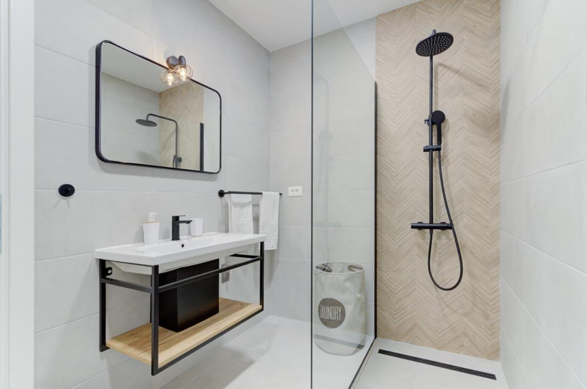 Nv Sun 23 By Aneo Travel Appartement Novi Vinodolski Buitenkant foto